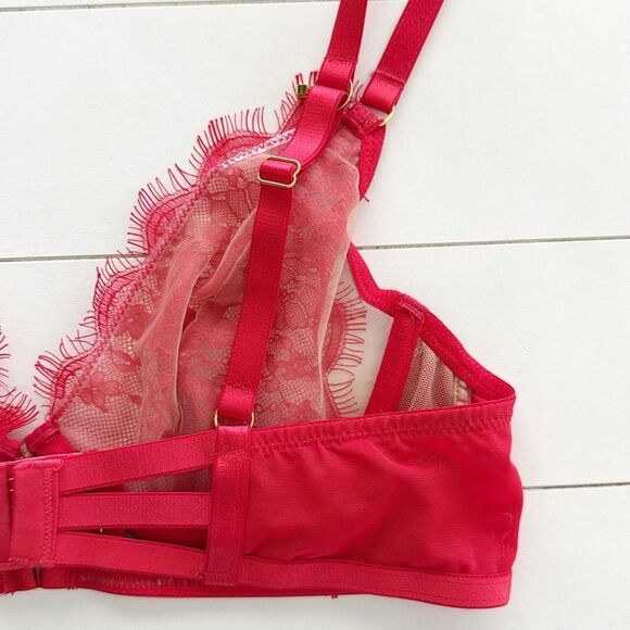 ASOS Wolf and Whistle Red Natalia Eyelash Lace Plunge Bra 34C - Picture 9 of 10
